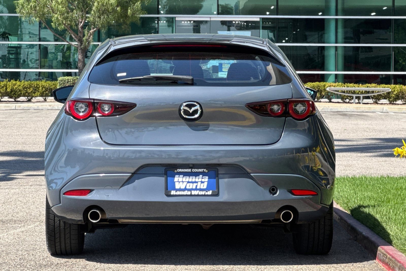 Used 2025 MAZDA MAZDA3 Carbon AWD/4WD image 5