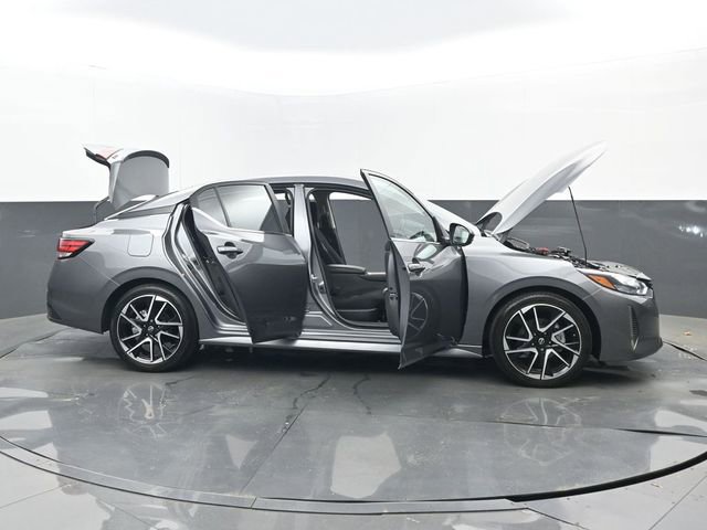 Used 2024 Nissan Sentra SR image 31