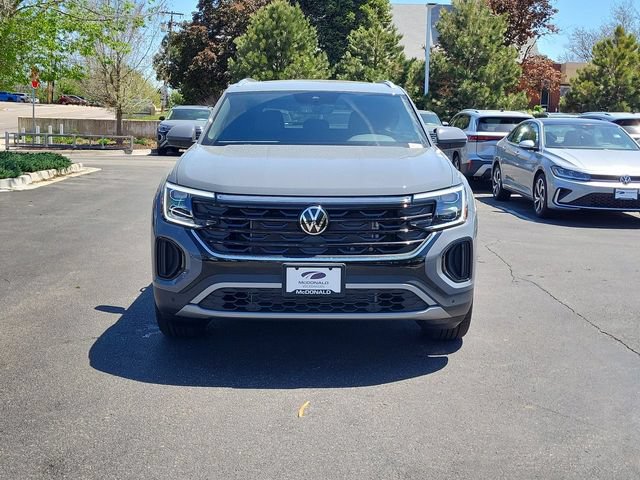 New 2026 Volkswagen Atlas Cross Sport SE AWD/4WD image 3