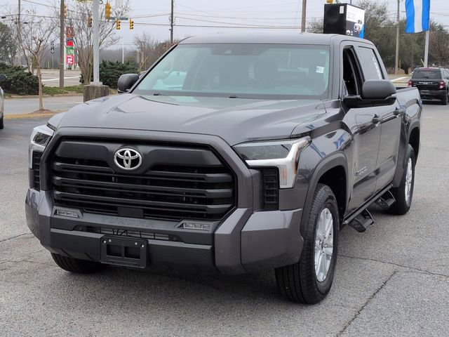 Used 2022 Toyota Tundra SR5 w/ Convenience Package image 7