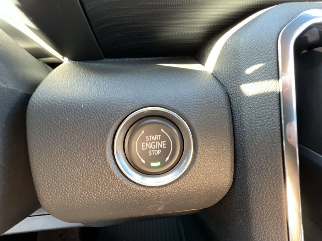 New 2025 GMC Acadia Elevation w/ LPO, Floor Liner Package image 17