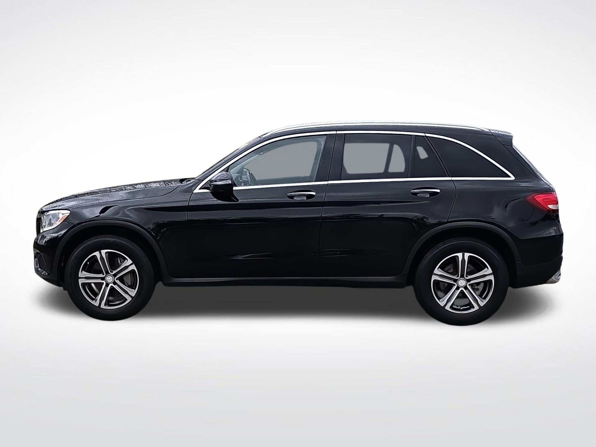 Used 2016 Mercedes-Benz GLC 300 4MATIC image 4