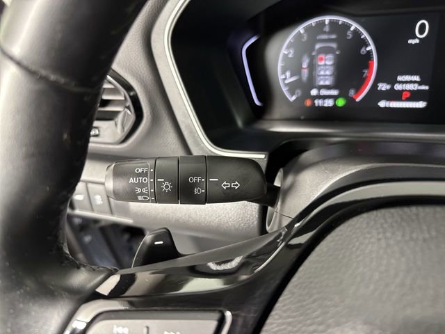 Certified 2023 Honda Pilot Touring image 17