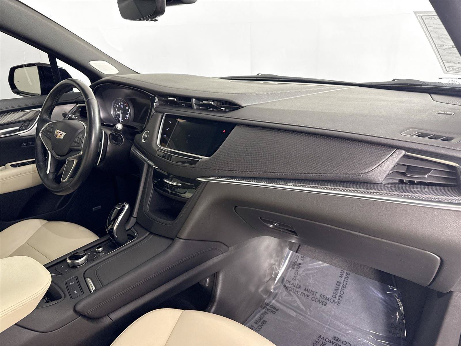 Used 2024 Cadillac XT5 Sportv w/ Technology Package AWD/4WD image 44