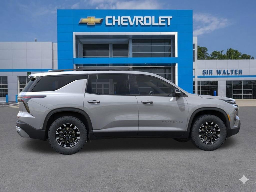 New 2026 Chevrolet Traverse Z71 w/ Driver Confidence Package image 6
