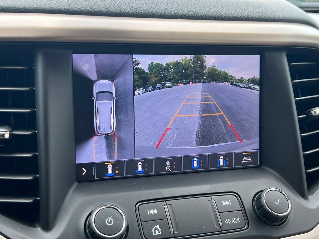Used 2020 GMC Acadia Denali w/ LPO, Adventure Package AWD/4WD image 33