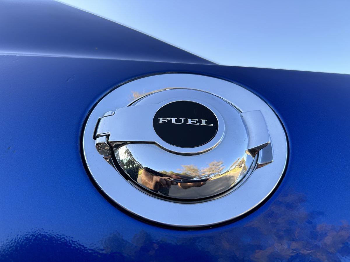 Used 2012 Dodge Challenger R/T Plus RWD image 7