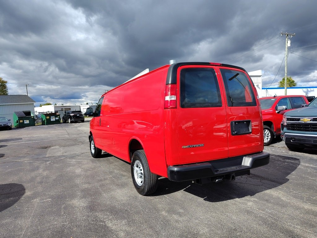 New 2025 Chevrolet Express 3500 Extended w/ Driver Convenience Package image 6