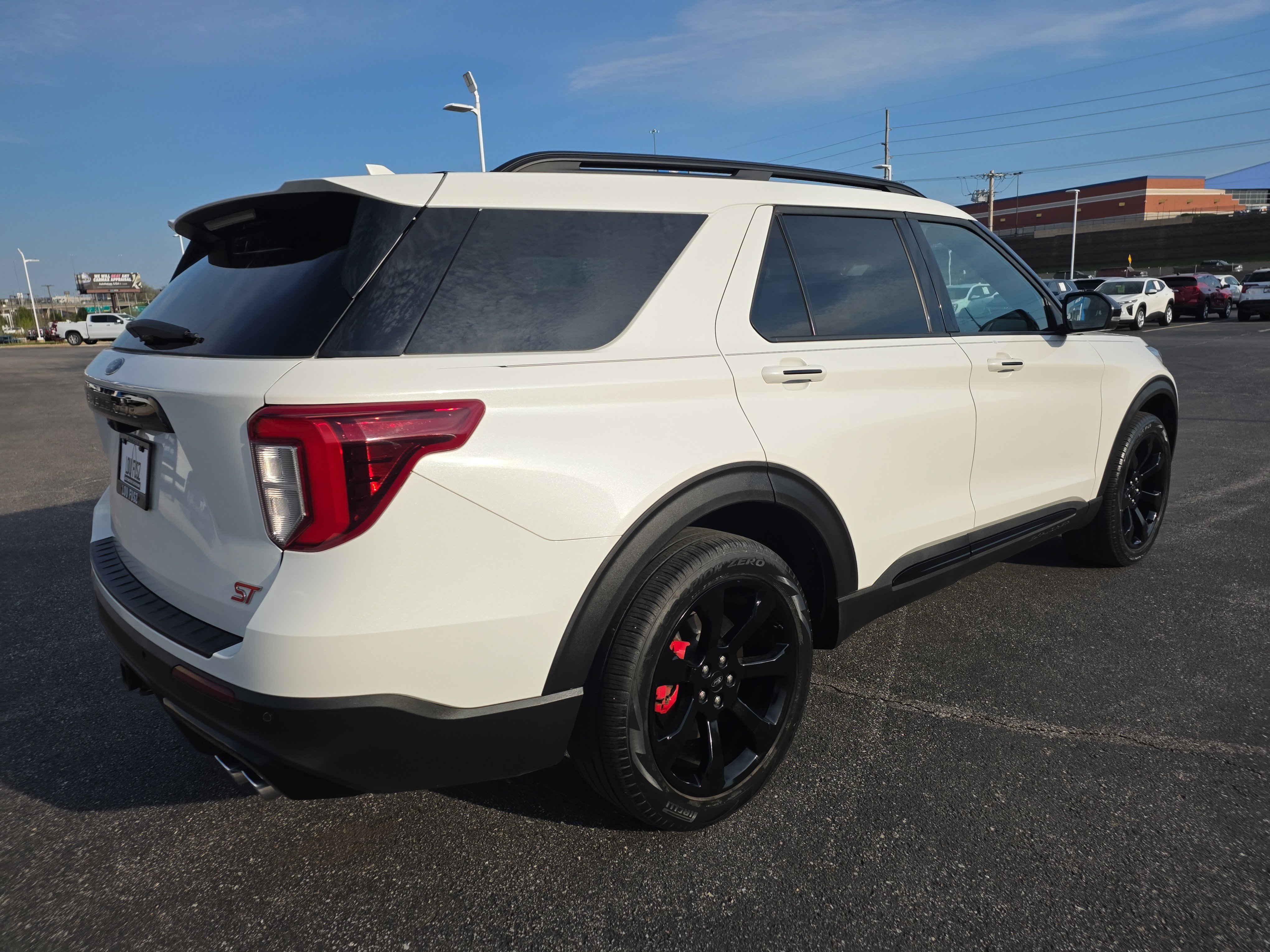 Used 2023 Ford Explorer ST w/ Equipment Group 401A image 3