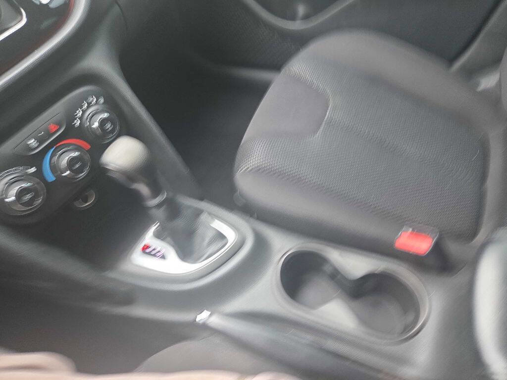 Used 2015 Dodge Dart SE w/ Convenience Group image 27