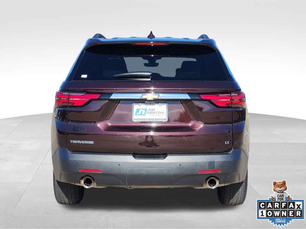 Used 2023 Chevrolet Traverse LT w/ Rear Camera Mirror Package image 7