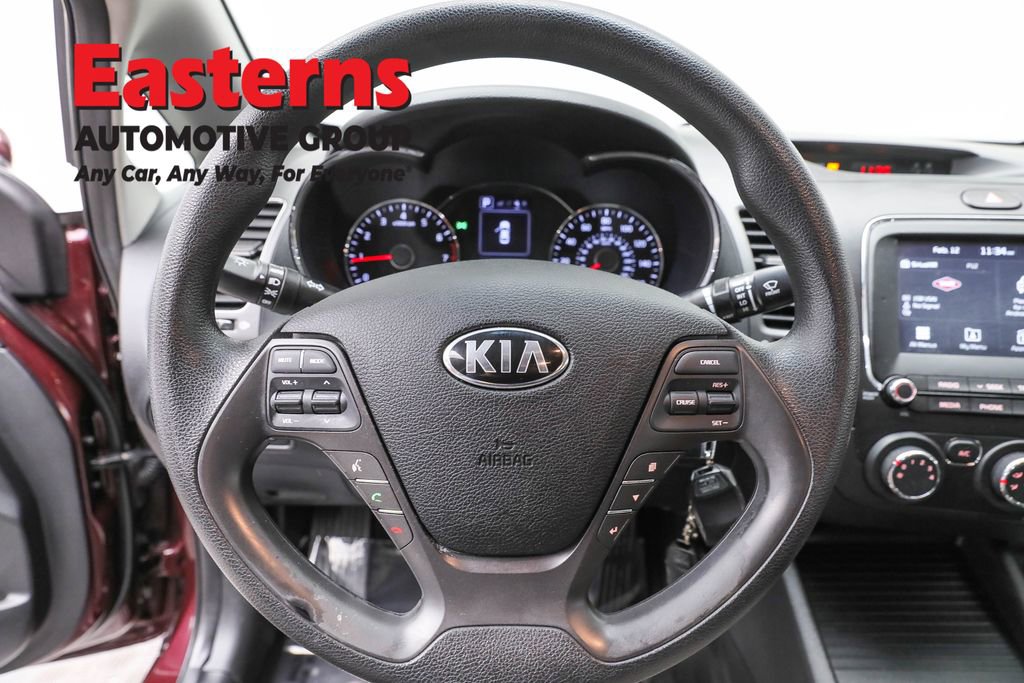 Used 2018 Kia Forte LX w/ LX Popular Package image 10