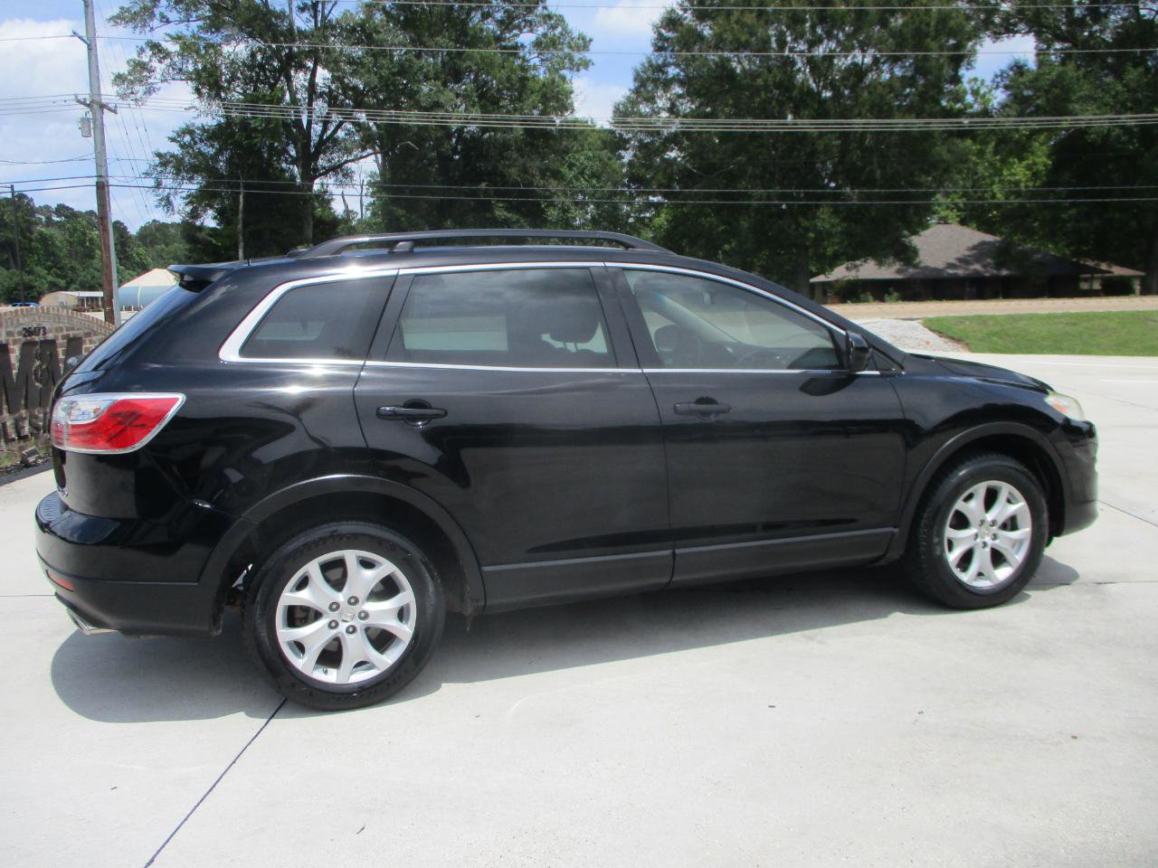 Used 2012 MAZDA CX-9 Touring w/ Moonroof & Bose Audio Pkg FWD image 14