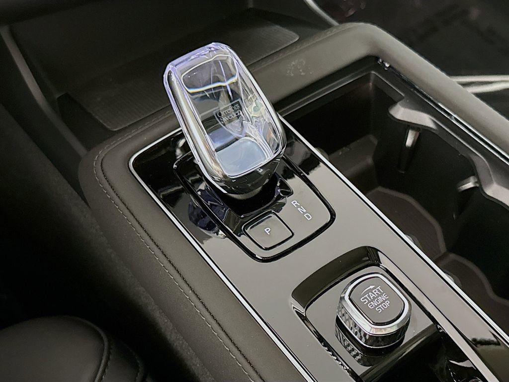 New 2026 Volvo XC90 B5 Plus w/ Protection Package image 16