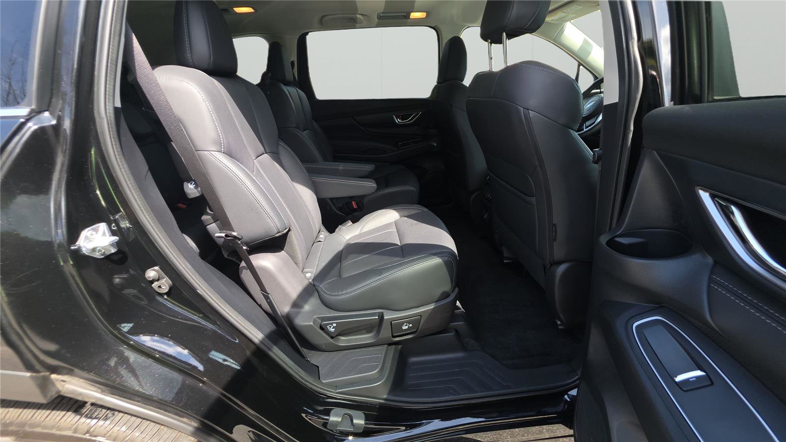 Used 2023 Subaru Ascent Limited AWD/4WD image 18