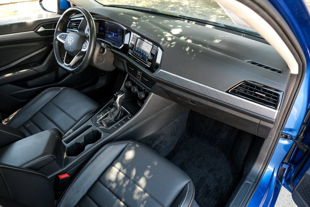 Used 2022 Volkswagen Jetta SE FWD image 24