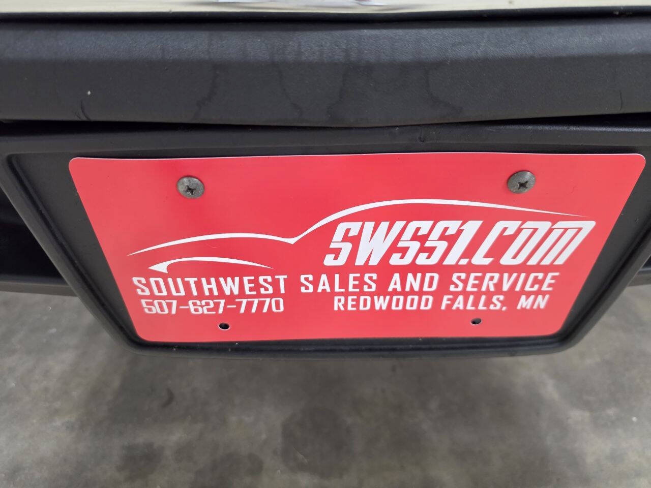 Used 2010 Chevrolet Silverado 2500 LT AWD/4WD image 2