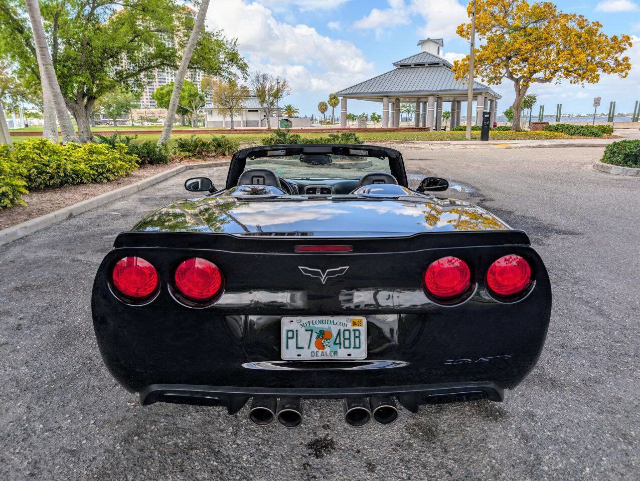 Used 2007 Chevrolet Corvette Convertible w/ Preferred Equipment Group image 7