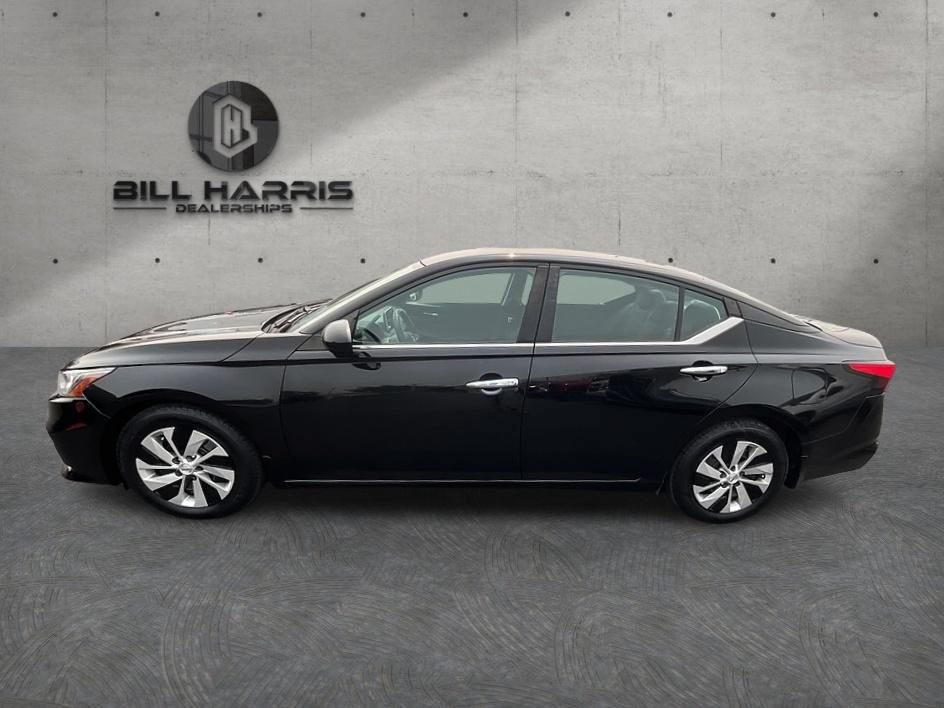 Used 2019 Nissan Altima 2.5 S FWD image 9