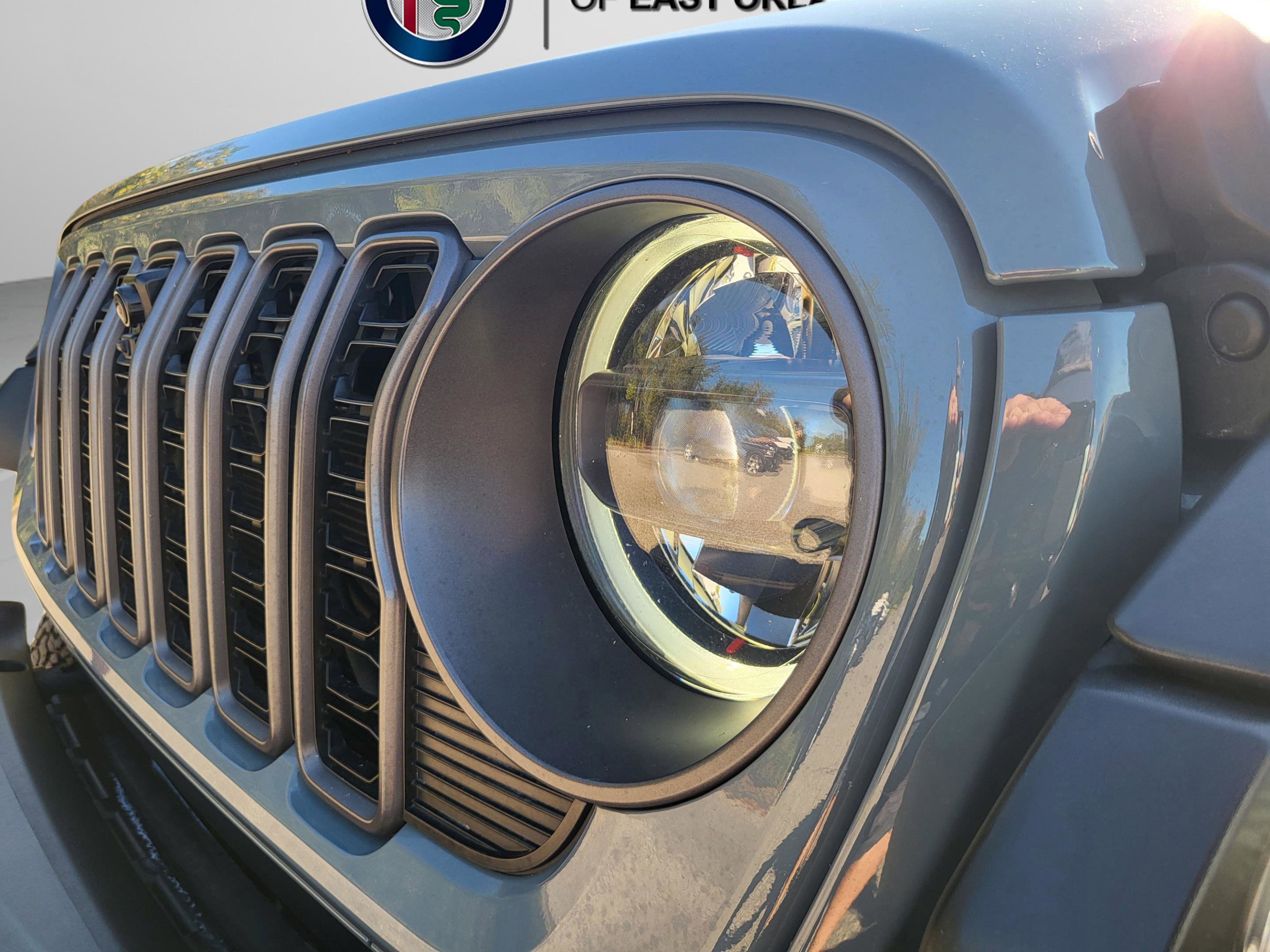 Used 2024 Jeep Wrangler Unlimited Rubicon w/ XTREMEE 35" Tire Package image 58