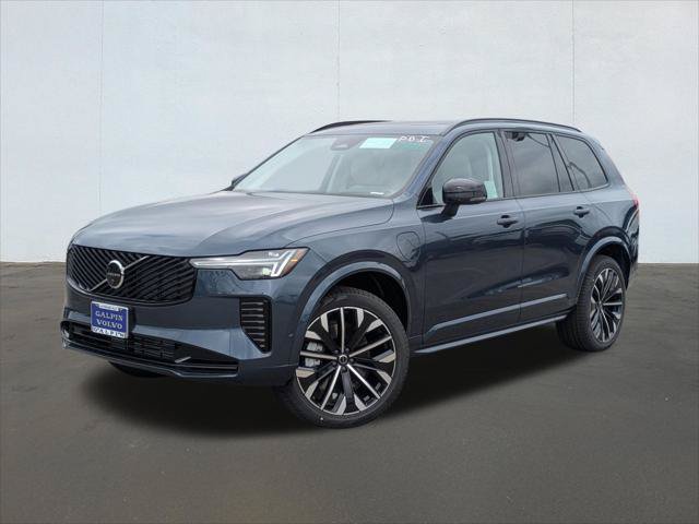 New 2026 Volvo XC90 T8 Ultra w/ Protection Package