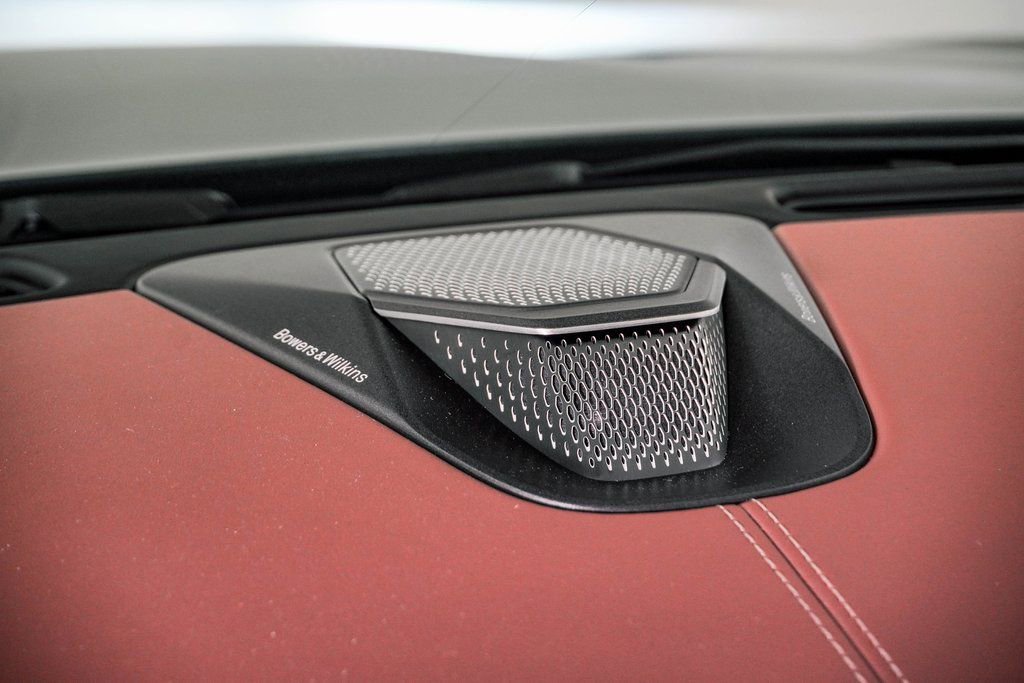 New 2026 Aston Martin Vanquish Convertible image 33