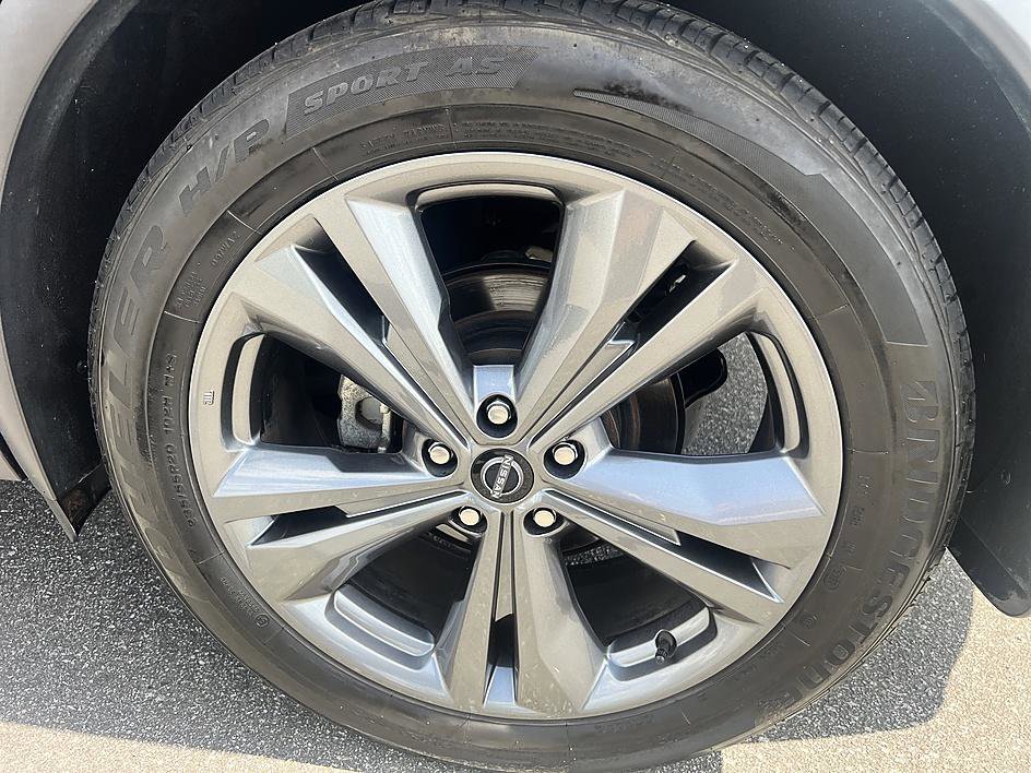 Certified 2023 Nissan Murano Platinum w/ Cargo Package AWD/4WD image 10