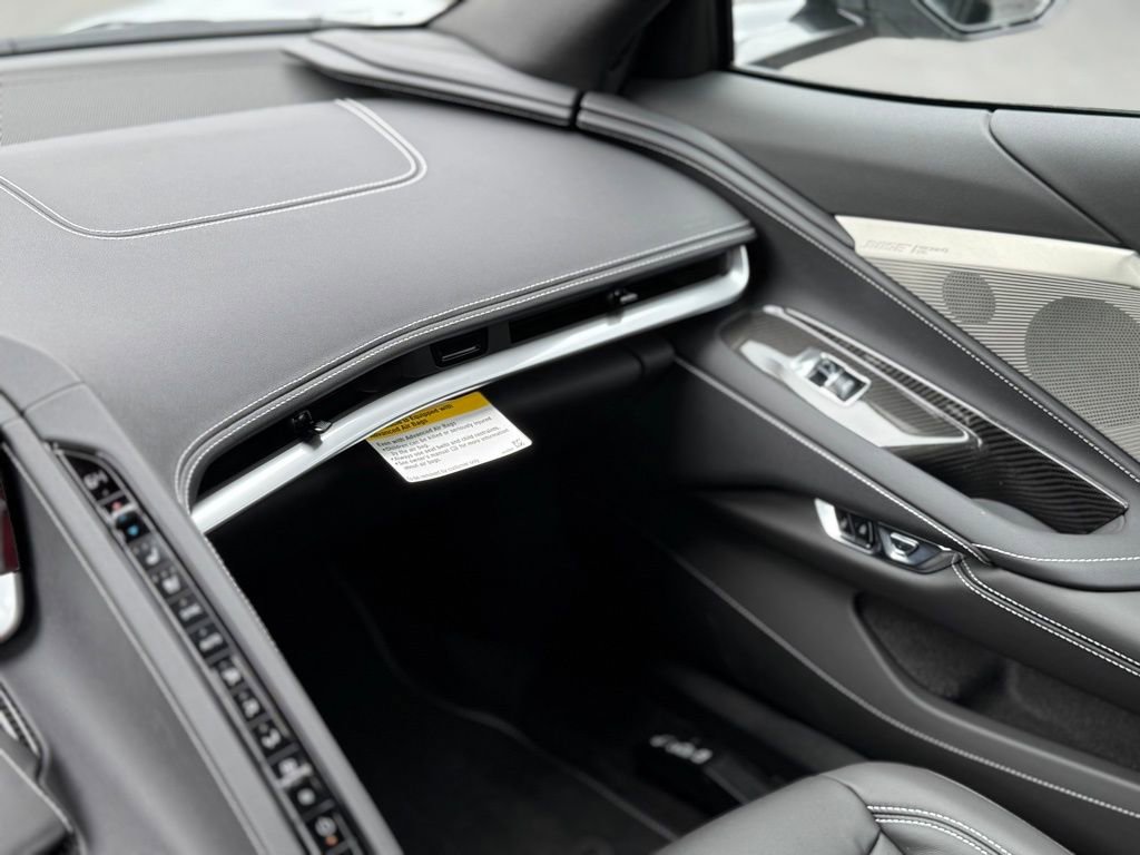 Used 2025 Chevrolet Corvette Z06 w/ Battery Protection Package image 44
