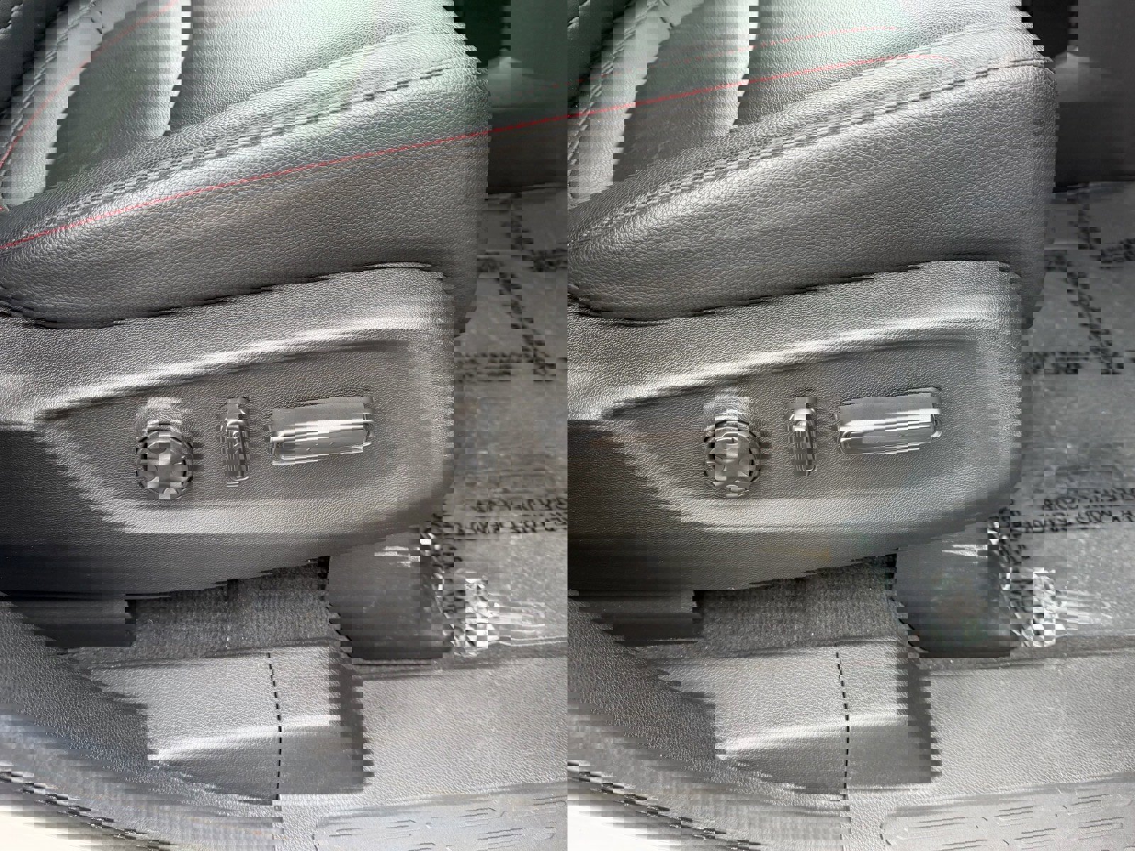 Used 2025 Honda Odyssey Sport-L image 16