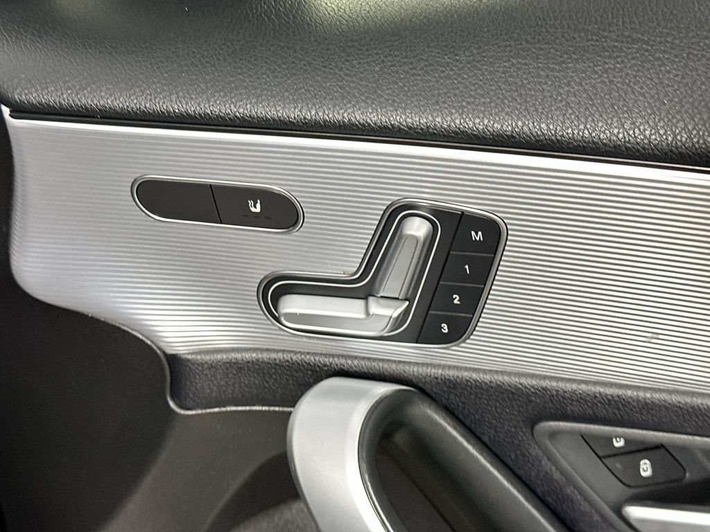 Used 2019 Mercedes-Benz A 220 w/ Premium Package image 23