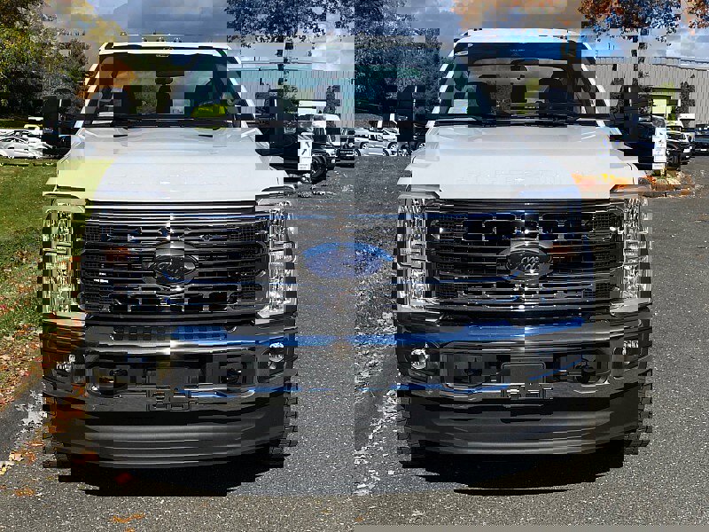 New 2026 Ford F550 4x4 Regular Cab Super Duty image 2