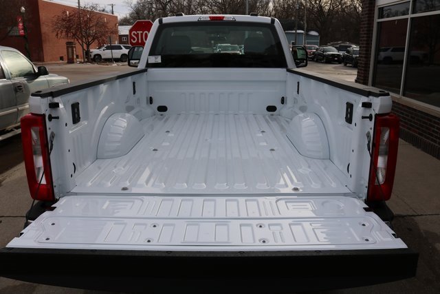 New 2026 Ford F250 XL w/ XL Chrome Package image 8