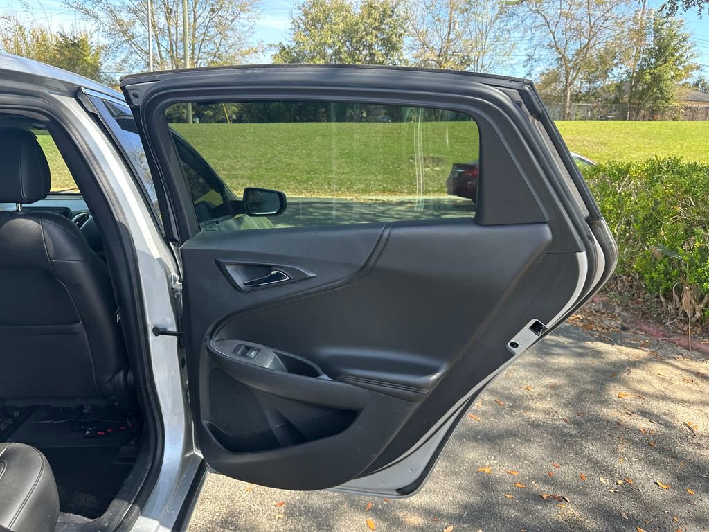 Used 2019 Chevrolet Malibu LT w/ Leather Package image 39