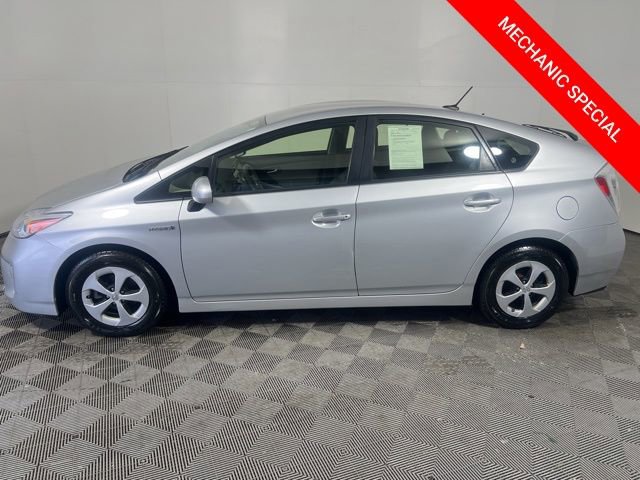 Used 2014 Toyota Prius Three FWD image 5