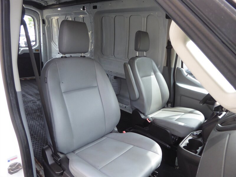 Used 2018 Ford Transit 250 148 Medium Roof RWD image 24
