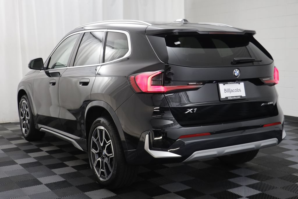 New 2026 BMW X1 xDrive28i w/ Convenience Package AWD/4WD image 15