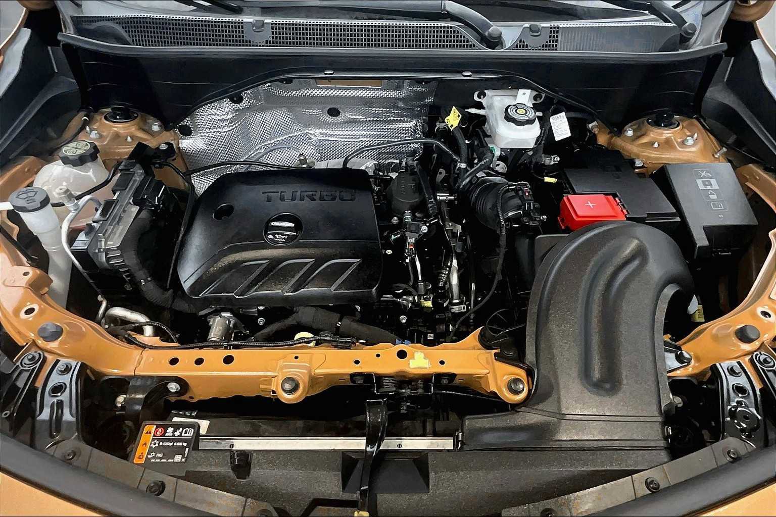 Used 2024 Buick Encore GX Sport Touring w/ Comfort Package image 28