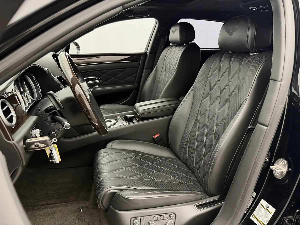 Used 2015 Bentley Flying Spur V8 AWD/4WD image 9