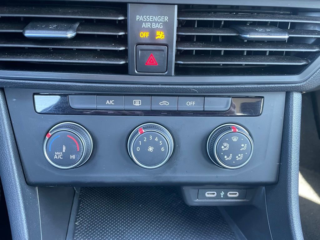 Used 2024 Volkswagen Jetta S image 11