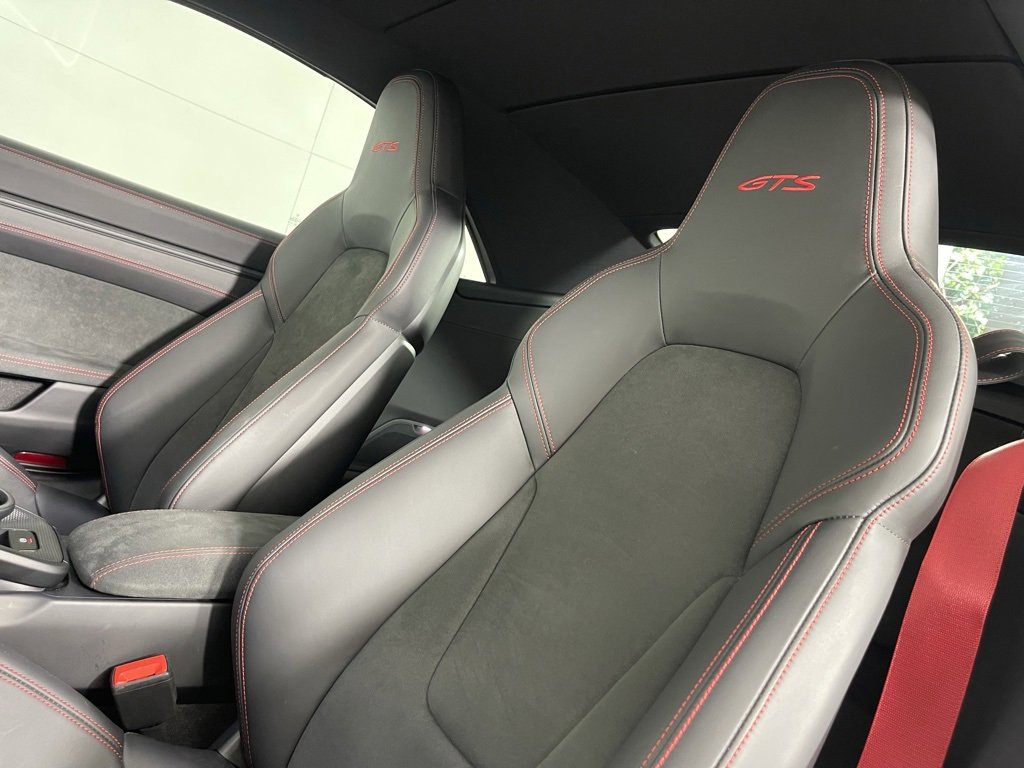 Certified 2023 Porsche 911 Carrera GTS image 5