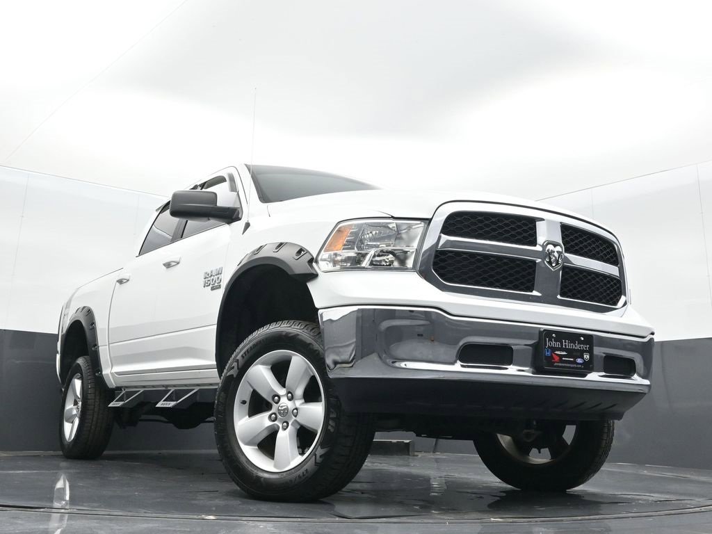 Used 2019 RAM 1500 Classic SLT image 26
