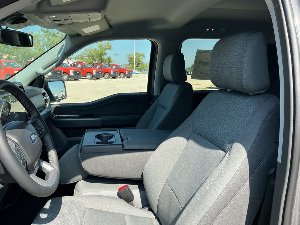 New 2026 Ford F150 XLT w/ Equipment Group 302A MID AWD/4WD image 27