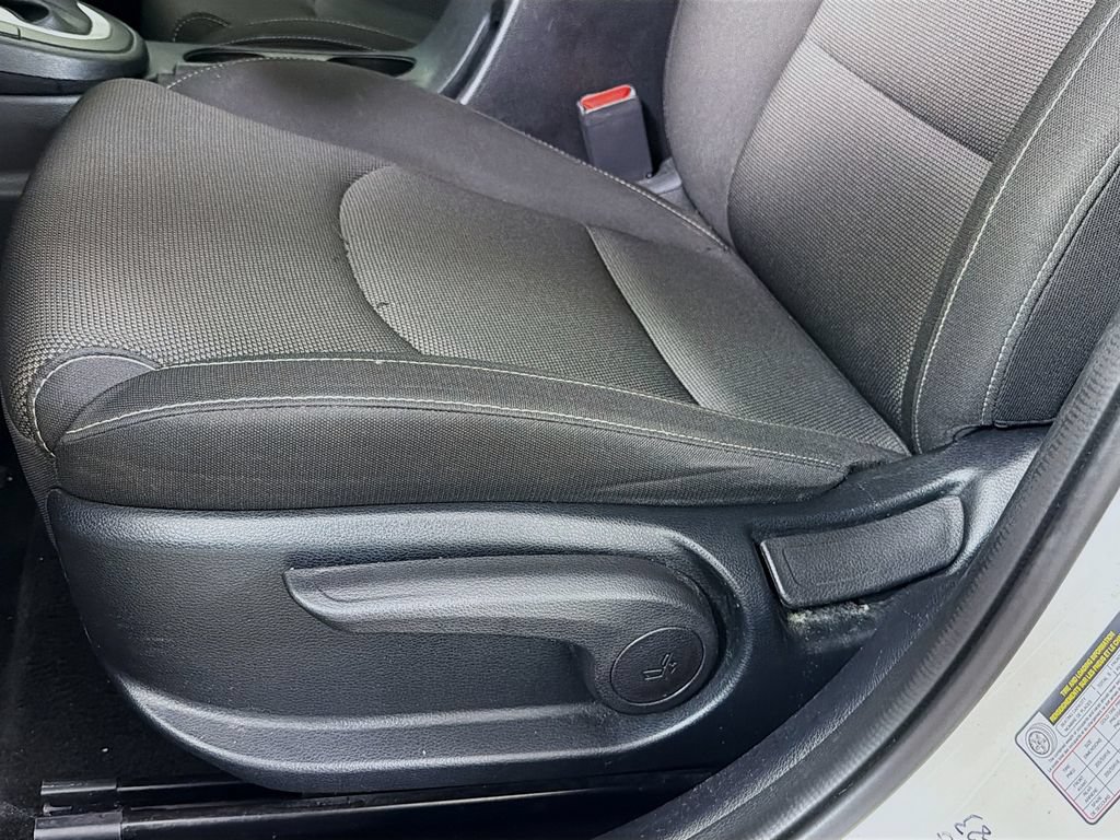 Used 2024 Kia Forte LXS FWD image 22