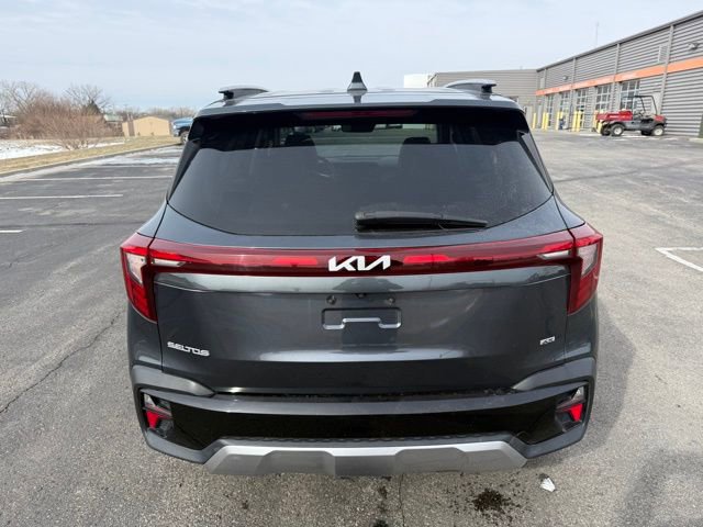 Used 2024 Kia Seltos EX image 8
