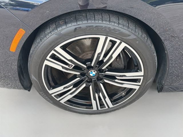 Used 2025 BMW i7 eDrive50 w/ M Sport Package RWD image 40