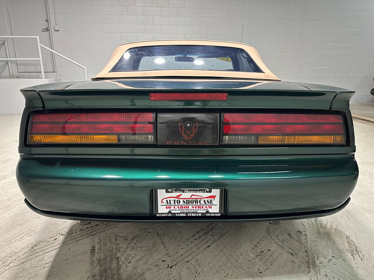 Used 1992 Pontiac Firebird Convertible RWD image 8