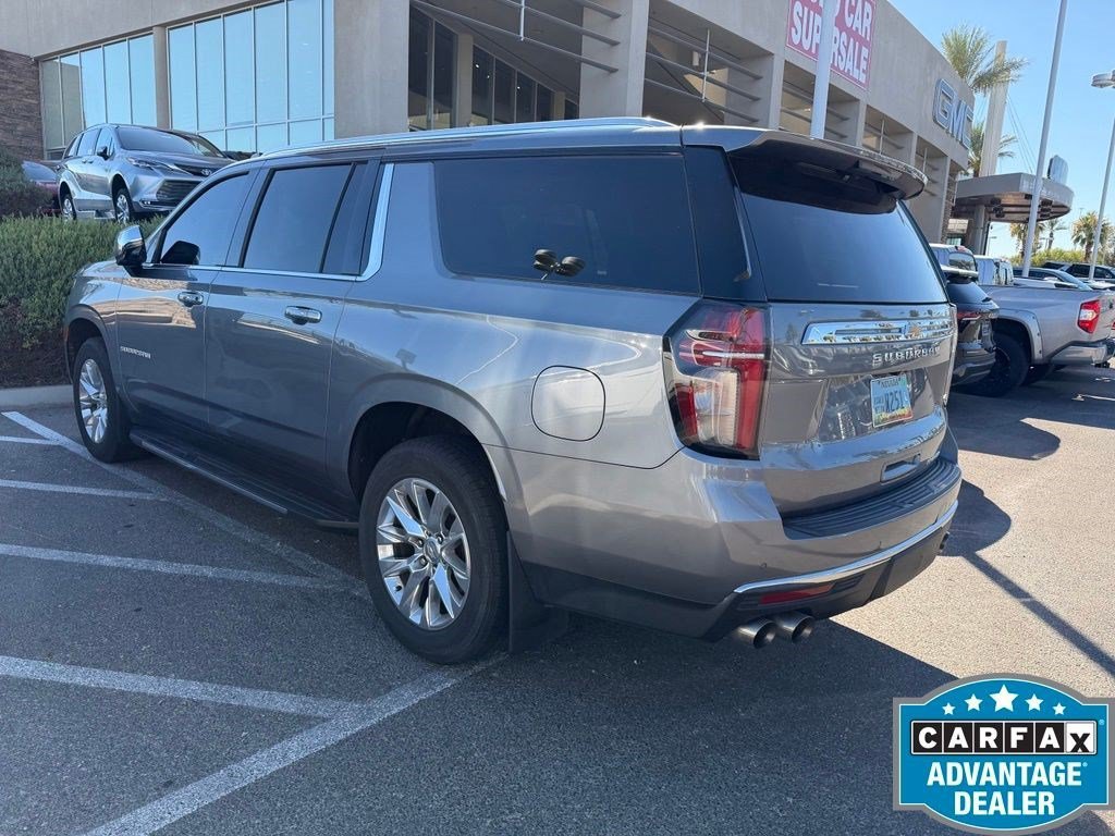 Used 2021 Chevrolet Suburban Premier w/ Premium Package RWD image 4
