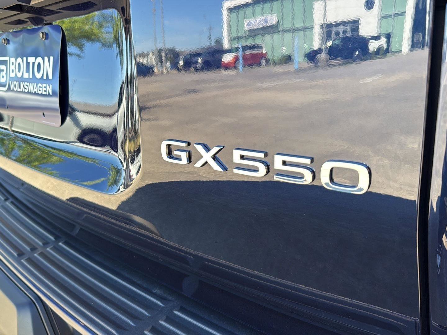 Used 2025 Lexus GX 550 w/ Accessory Package (Z1) image 10