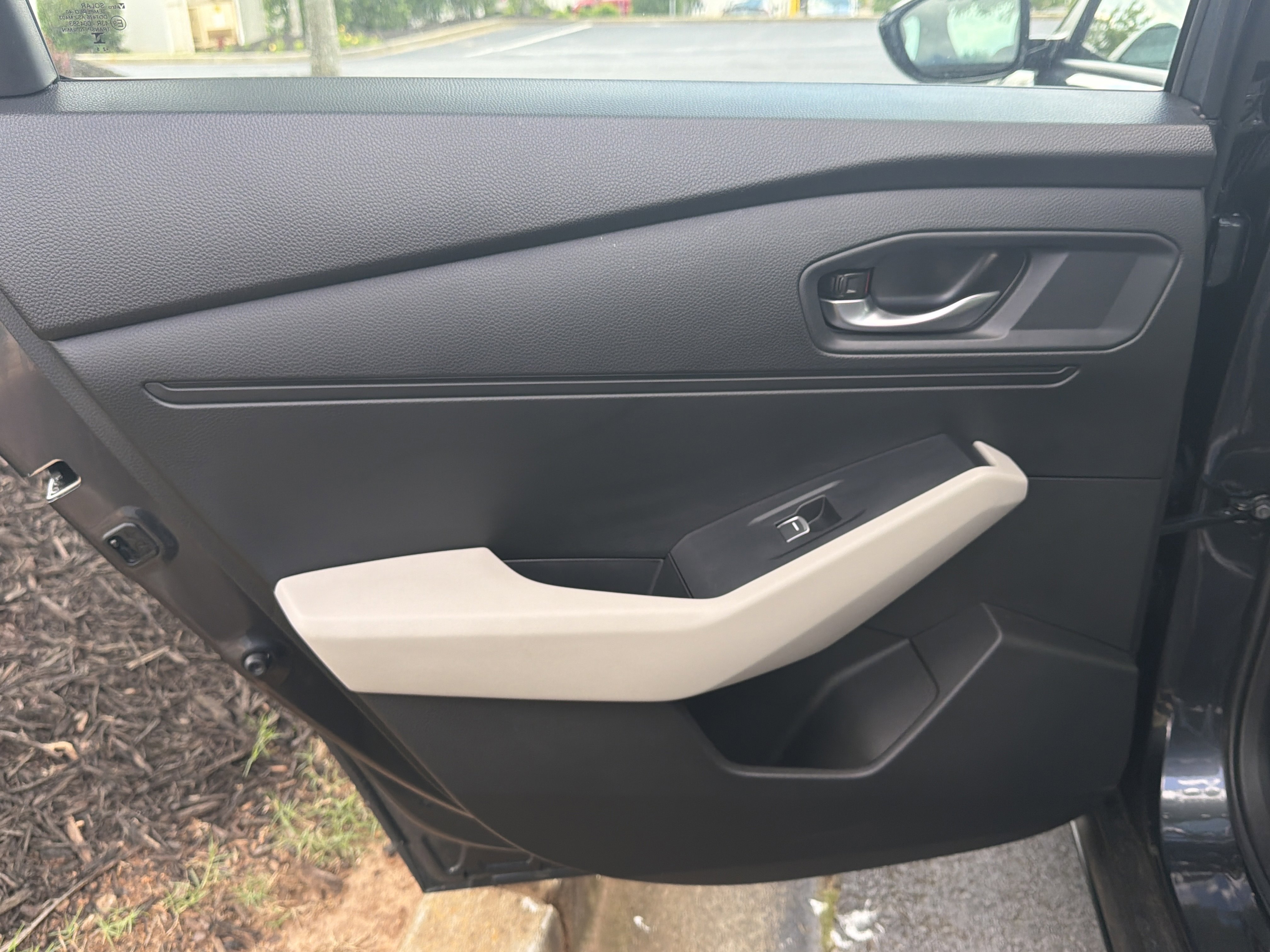 Used 2025 Honda Accord SE image 29