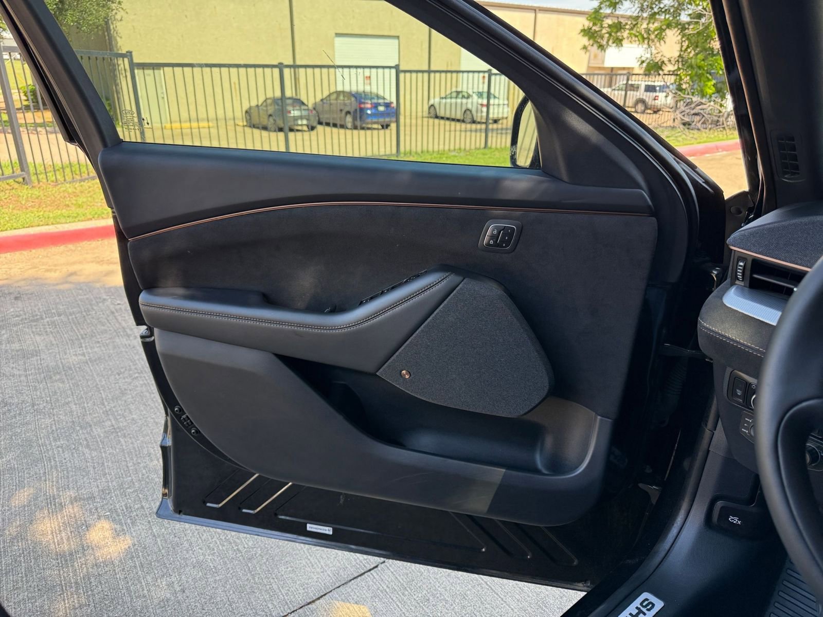 Used 2023 Ford Mustang Mach-E GT image 24